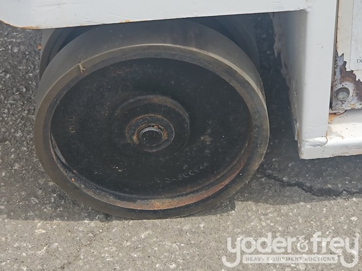 2017-hy-brid-lifts-hb-1430-image-18