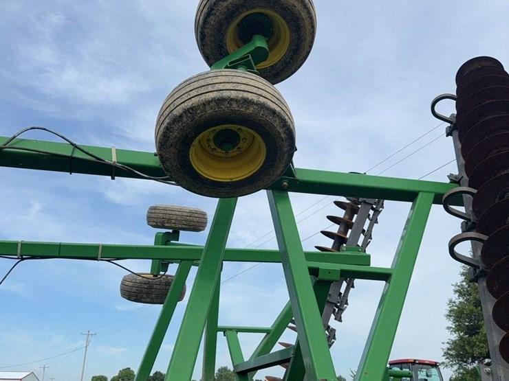 john-deere-637-image-8