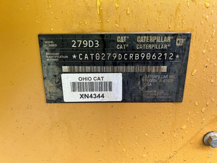 2023-caterpillar-279d3-image-29