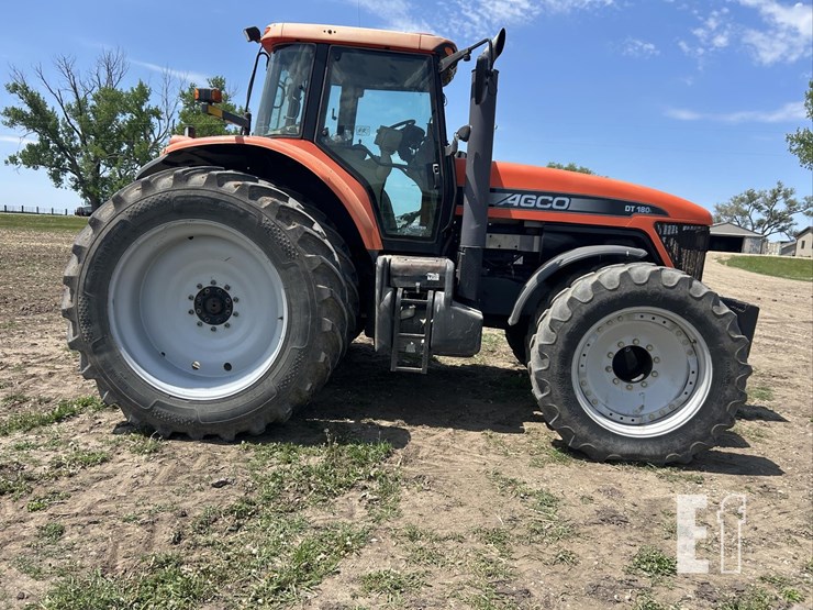 2005-agco-dt180a-image-4