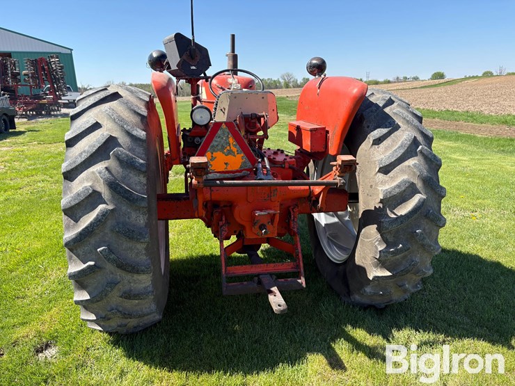 1963-allis-chalmers-d19-image-6