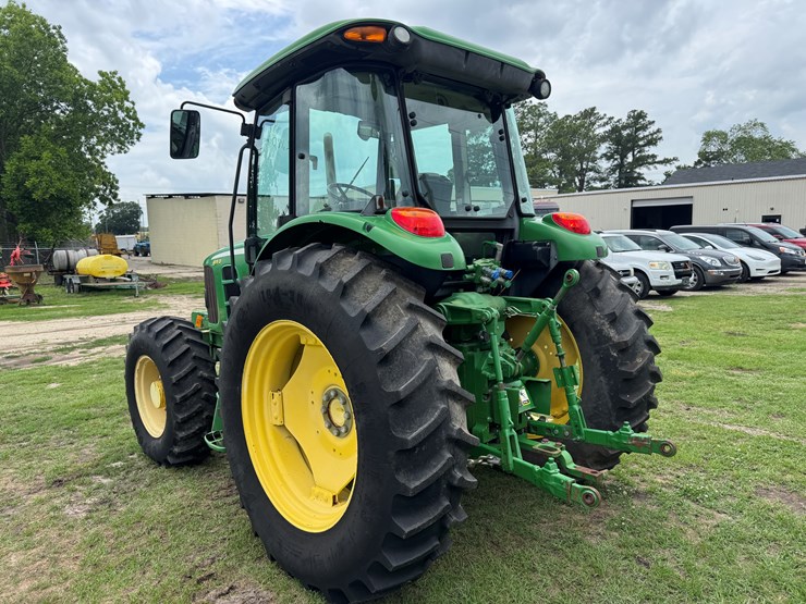 2012-john-deere-6115d-image-4