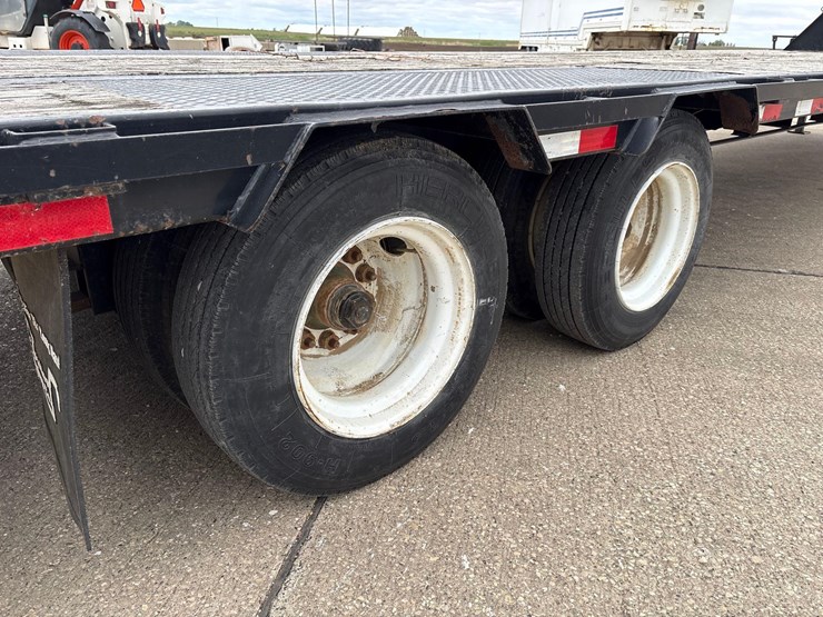 2010-97”-x-36’-pj-trailers-gooseneck-deck-over-trailer-image-36