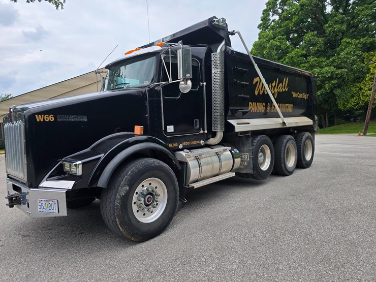 2015-kenworth-t800-image-3