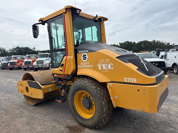 2021-volvo-sd75b-image-7