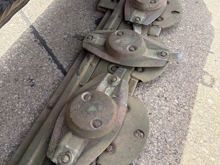 john-deere-265-image-16