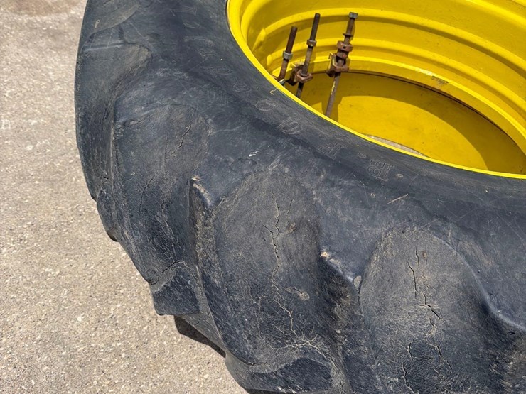 john-deere-4430-image-6