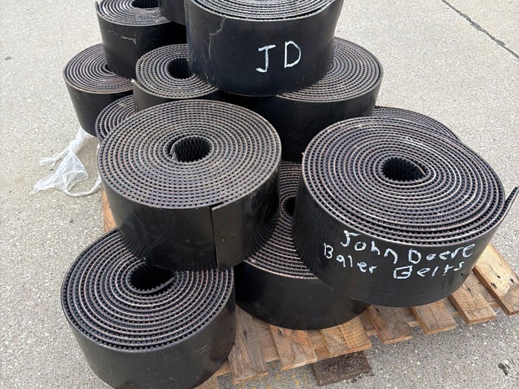 john-deere-16-image-5