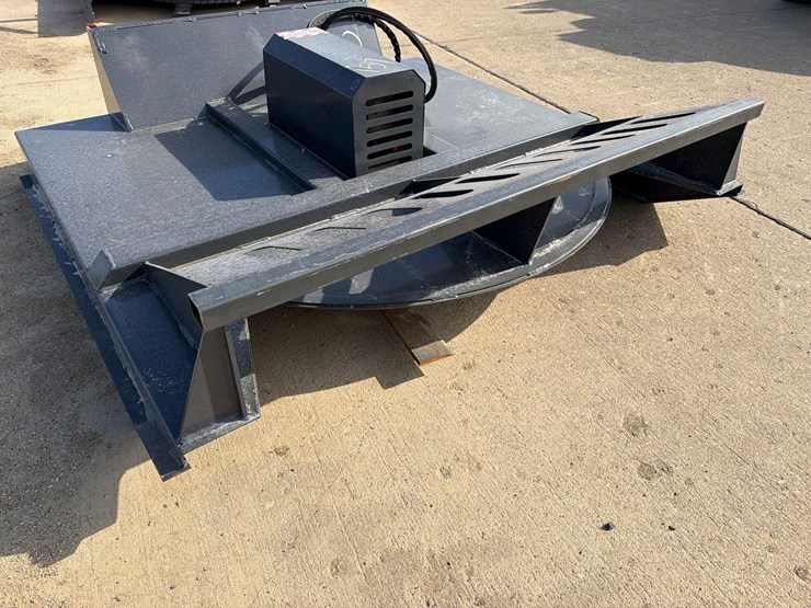 agt-skidloader-72”-whirly-mower-image-5