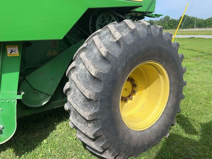 john-deere-9400-image-10