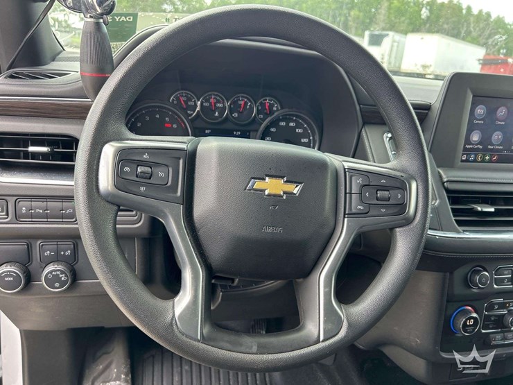2022-chevrolet-tahoe-image-13