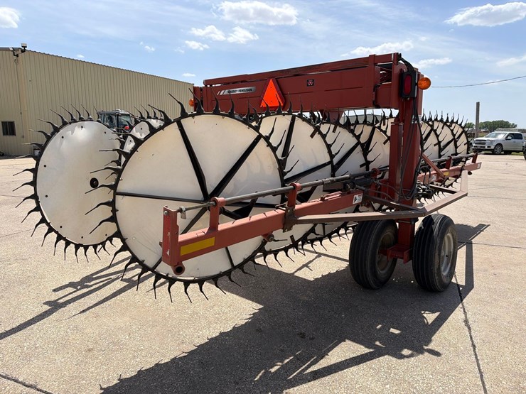 massey-ferguson-5130-image-4