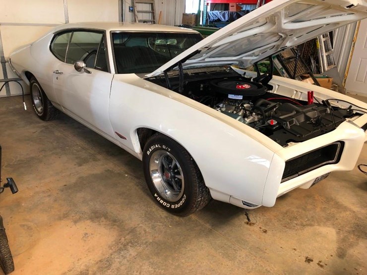 1968-pontiac-gto-image-4