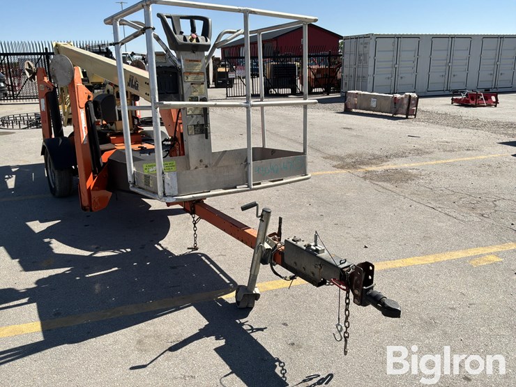 2013-jlg-t350-image-9
