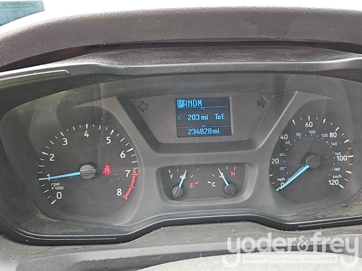2015-ford-transit-image-36