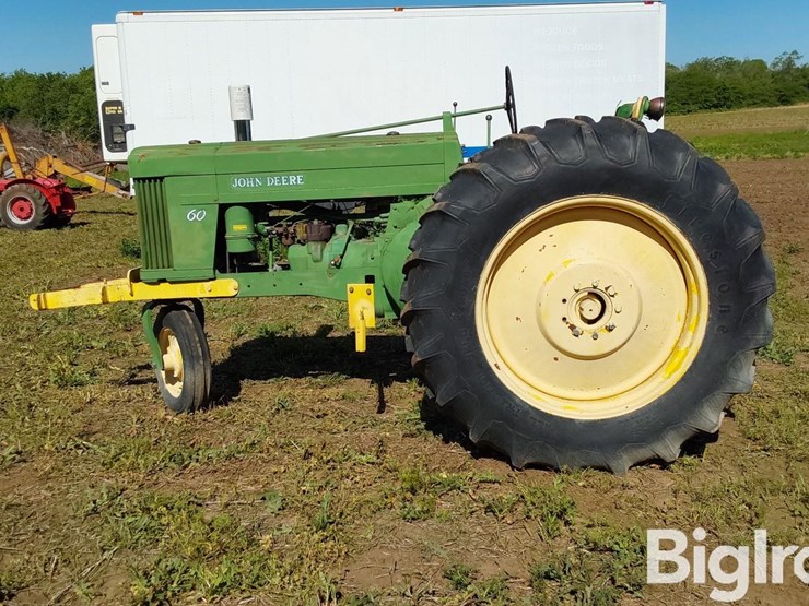1953-john-deere-60-image-8