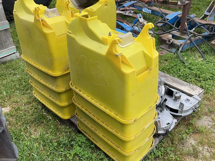john-deere-12-image-2