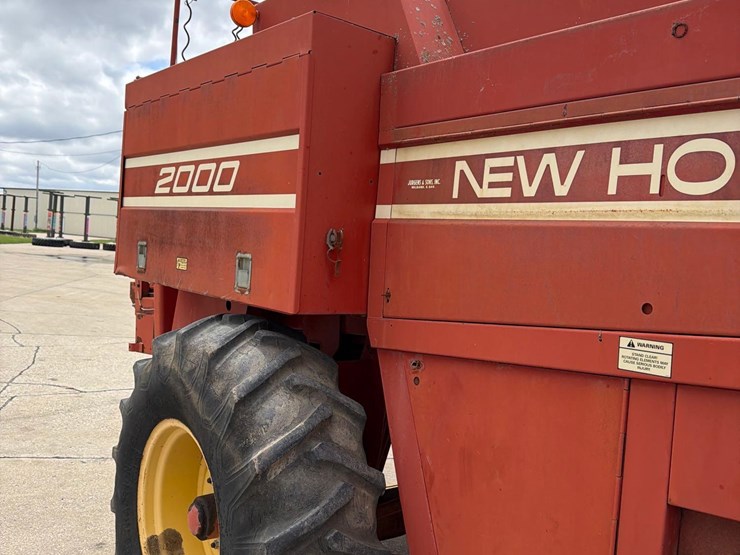 2000-new-holland-2000-image-8