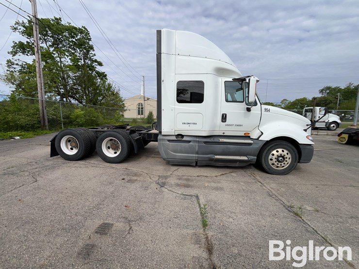 2016-international-prostar-image-4