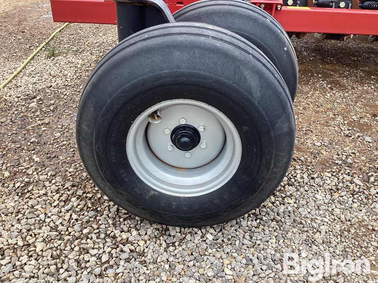 2015-case-ih-2015-image-17