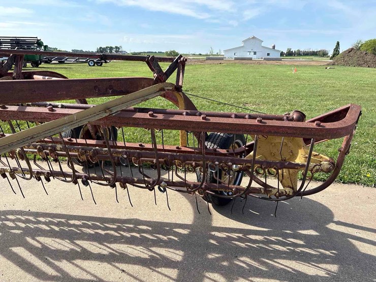 new-holland-55-image-10