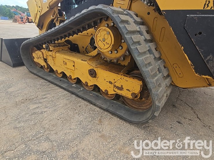 2022-caterpillar-299d3-xe-image-10