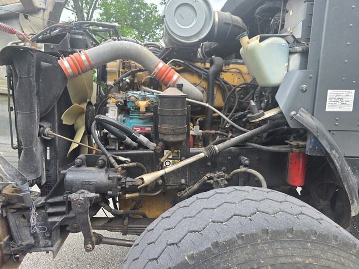 2003-kenworth-t800-image-35