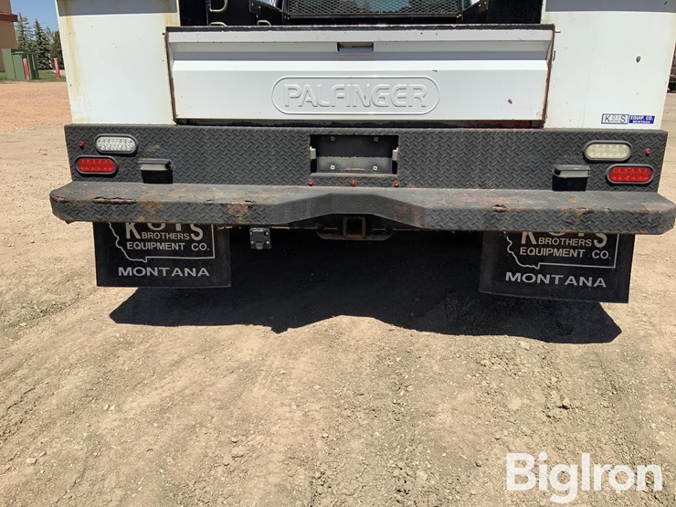 2015-ford-f550-image-15