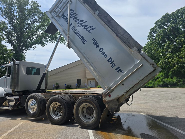 1997-kenworth-t800-image-42