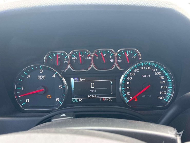 2019-chevrolet-tahoe-image-8