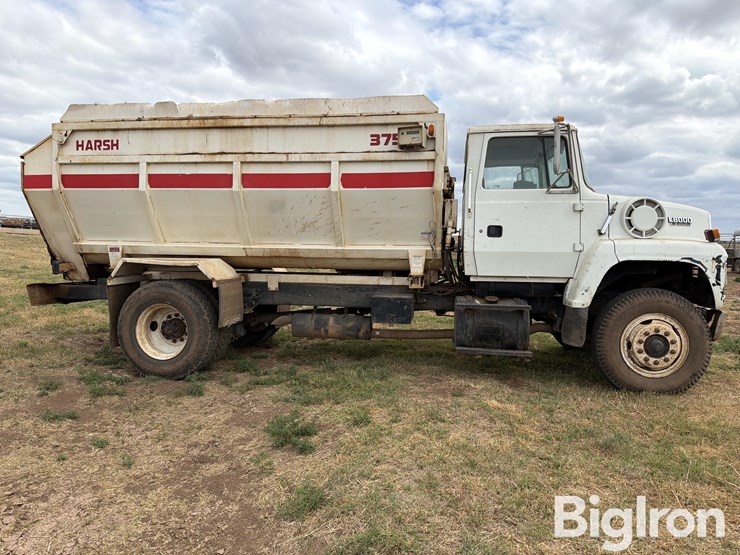 1992-ford-8000-image-4