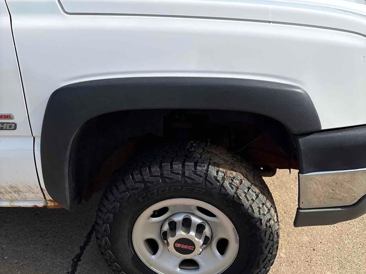 2004-chevrolet-2500hd-image-20