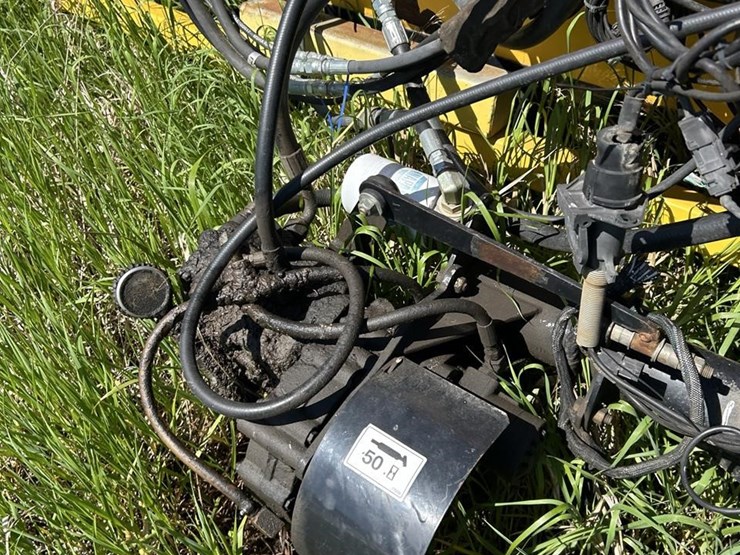 2007-new-holland-88c-image-19