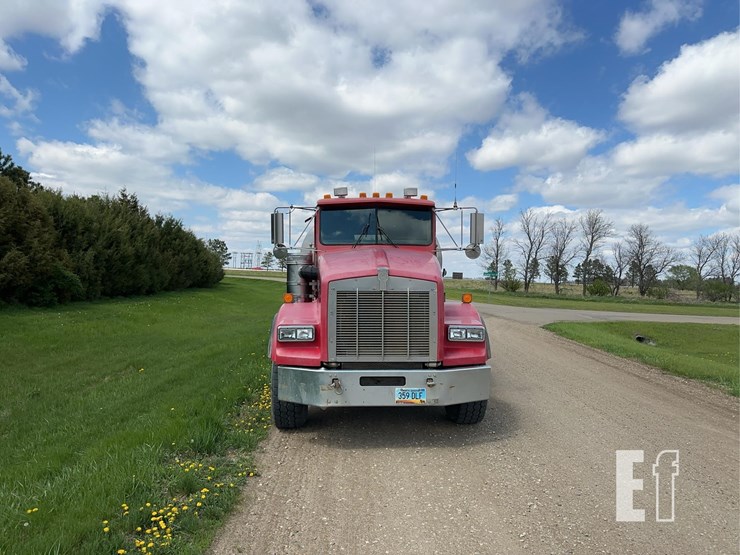 2000-kenworth-t800-image-8