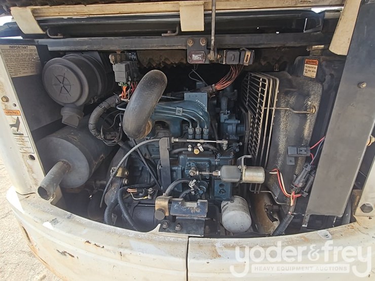 bobcat-325-image-29