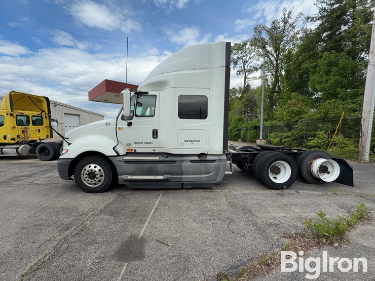 2016-international-prostar-image-8
