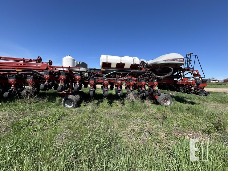 2015-case-ih-1265-image-7