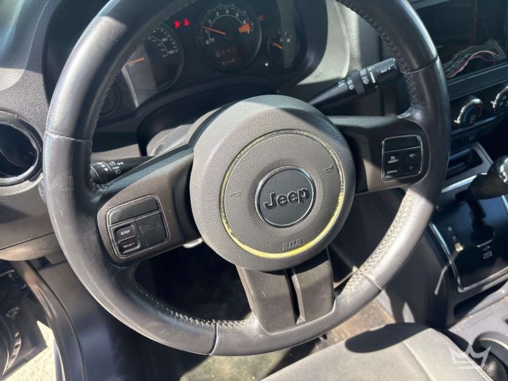 2017-jeep-patriot-image-13