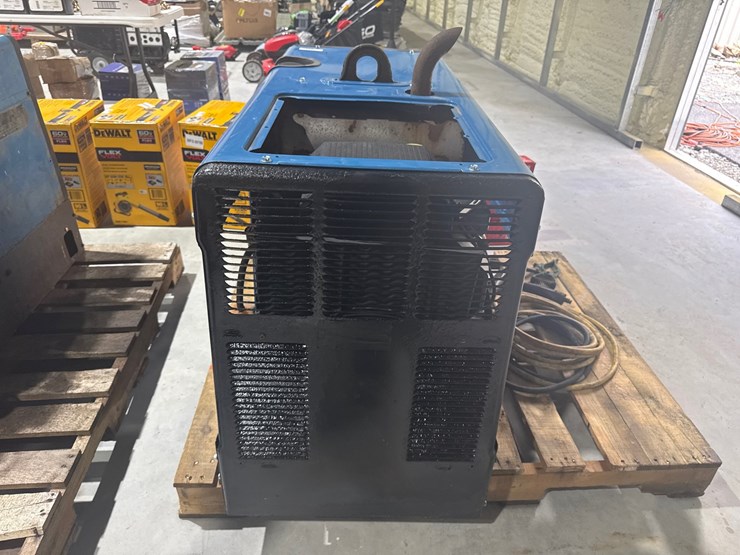 miller-bobcat-225-image-5