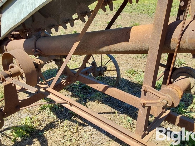 john-deere-25-image-18