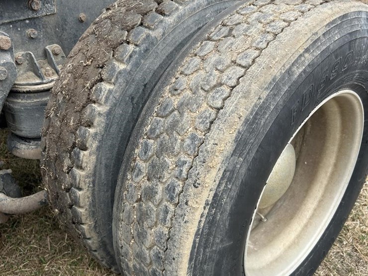 1995-kenworth-t600-image-52
