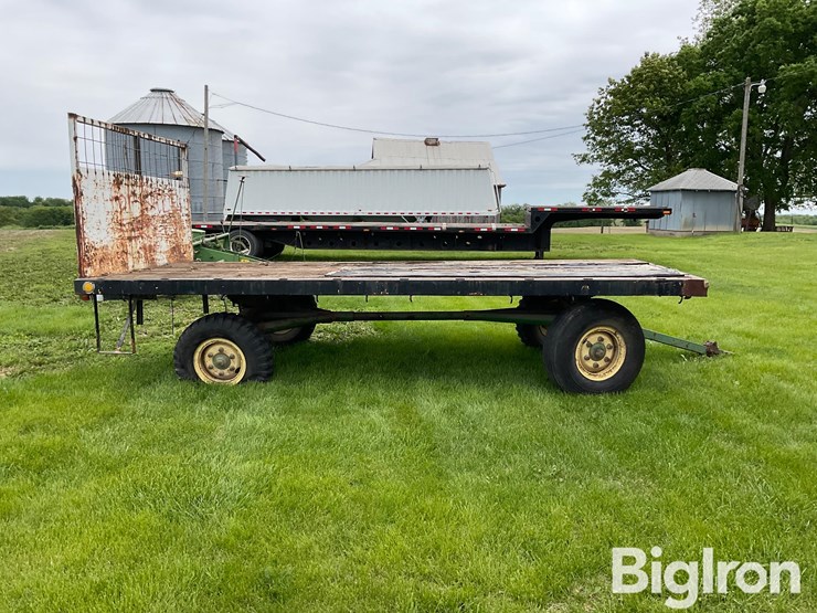 john-deere-sne107-hay-wagon-image-4