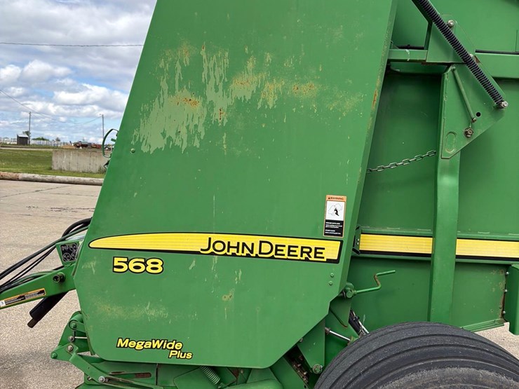 john-deere-568-image-8