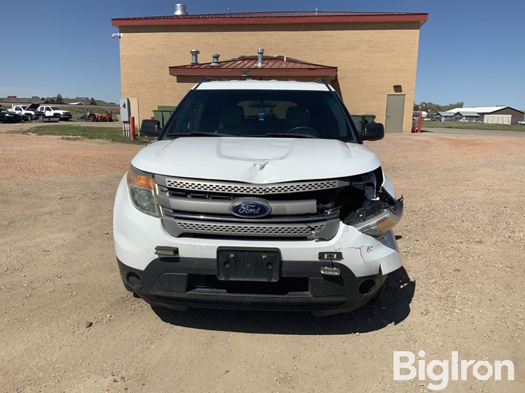 2014-ford-explorer-image-2
