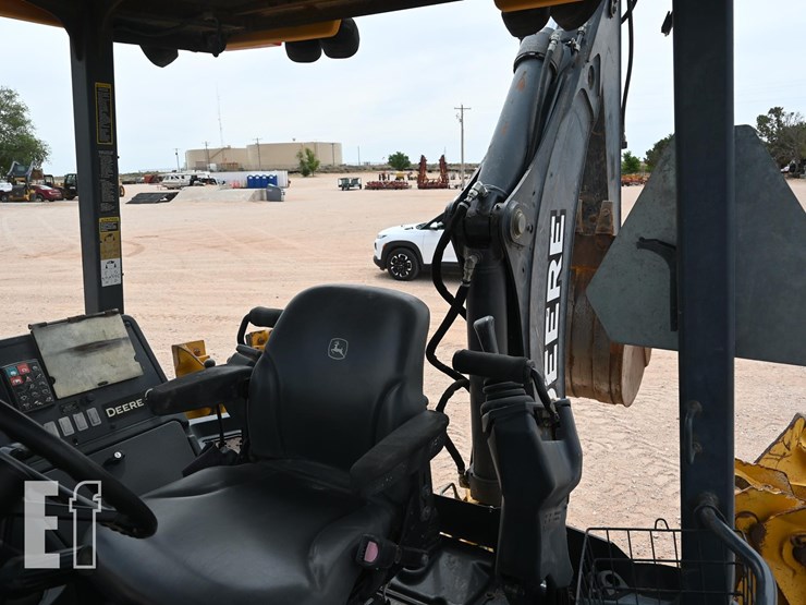 2012-deere-310sk-image-5