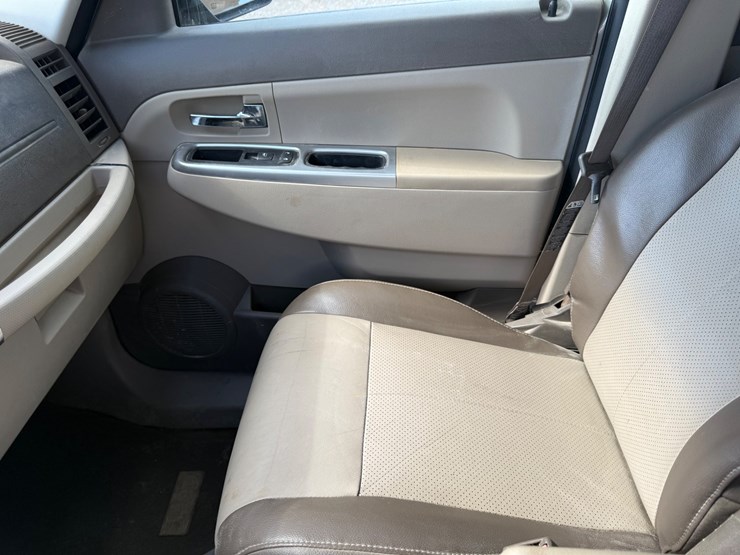 2008-jeep-liberty-image-45