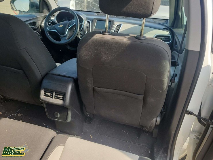 2018-chevrolet-equinox-image-28