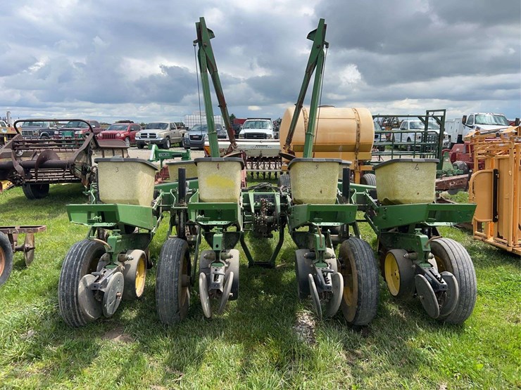 john-deere-7000-image-6