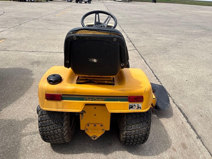 cub-cadet-1864-image-16