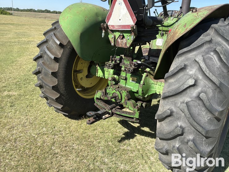 1963-john-deere-4010-image-13